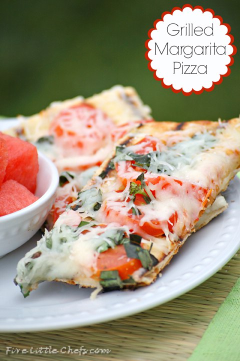 Grilled Margarita Pizza by fivelittlechefs.com Yummy grilled pizza perfecf for summer #margarita #pizza #for the grill