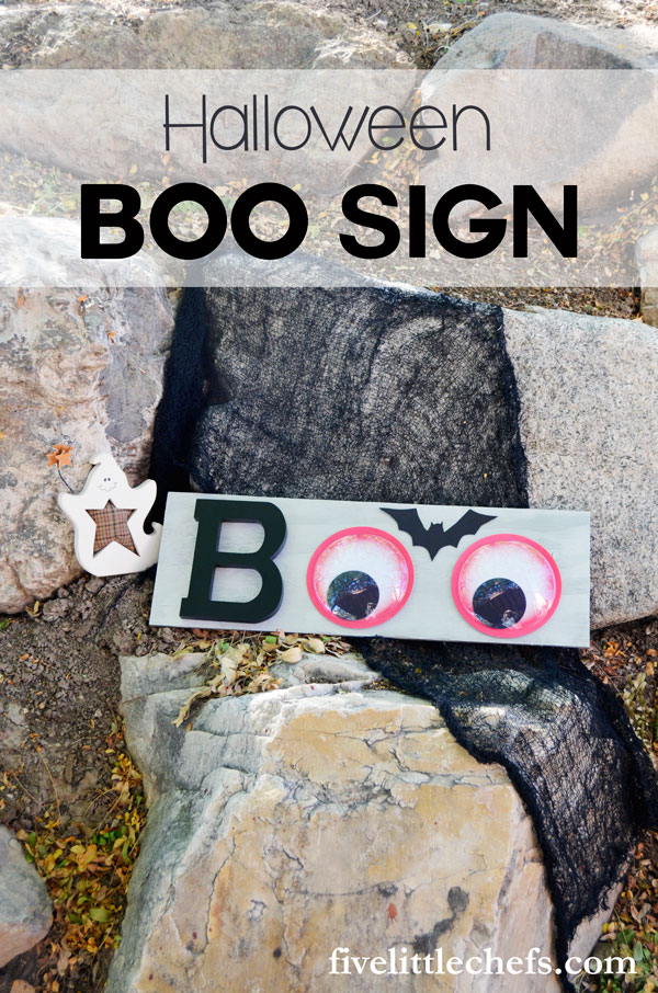 Halloween signs are fun for the season. This BOO sign is fun with wiggly eyes.